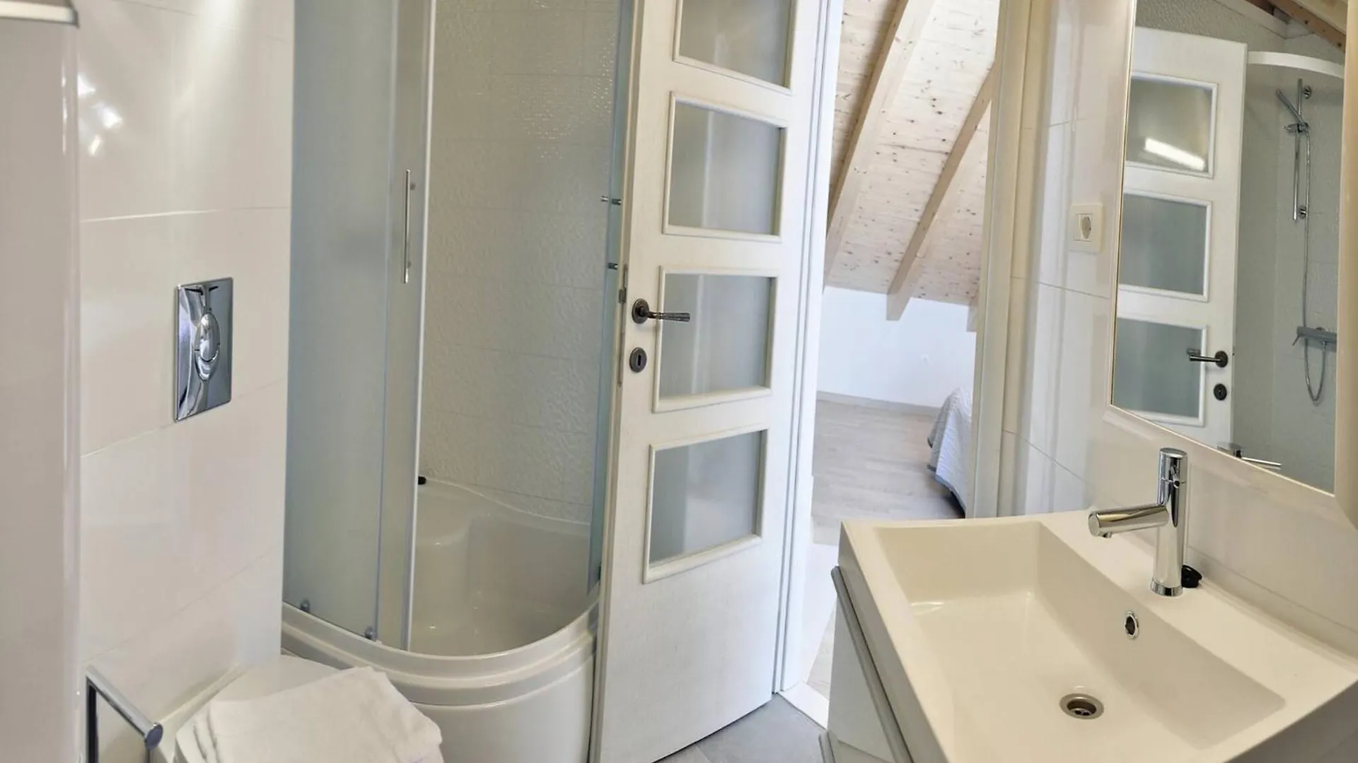 Room With The City And Sea View سبليت كرواتيا