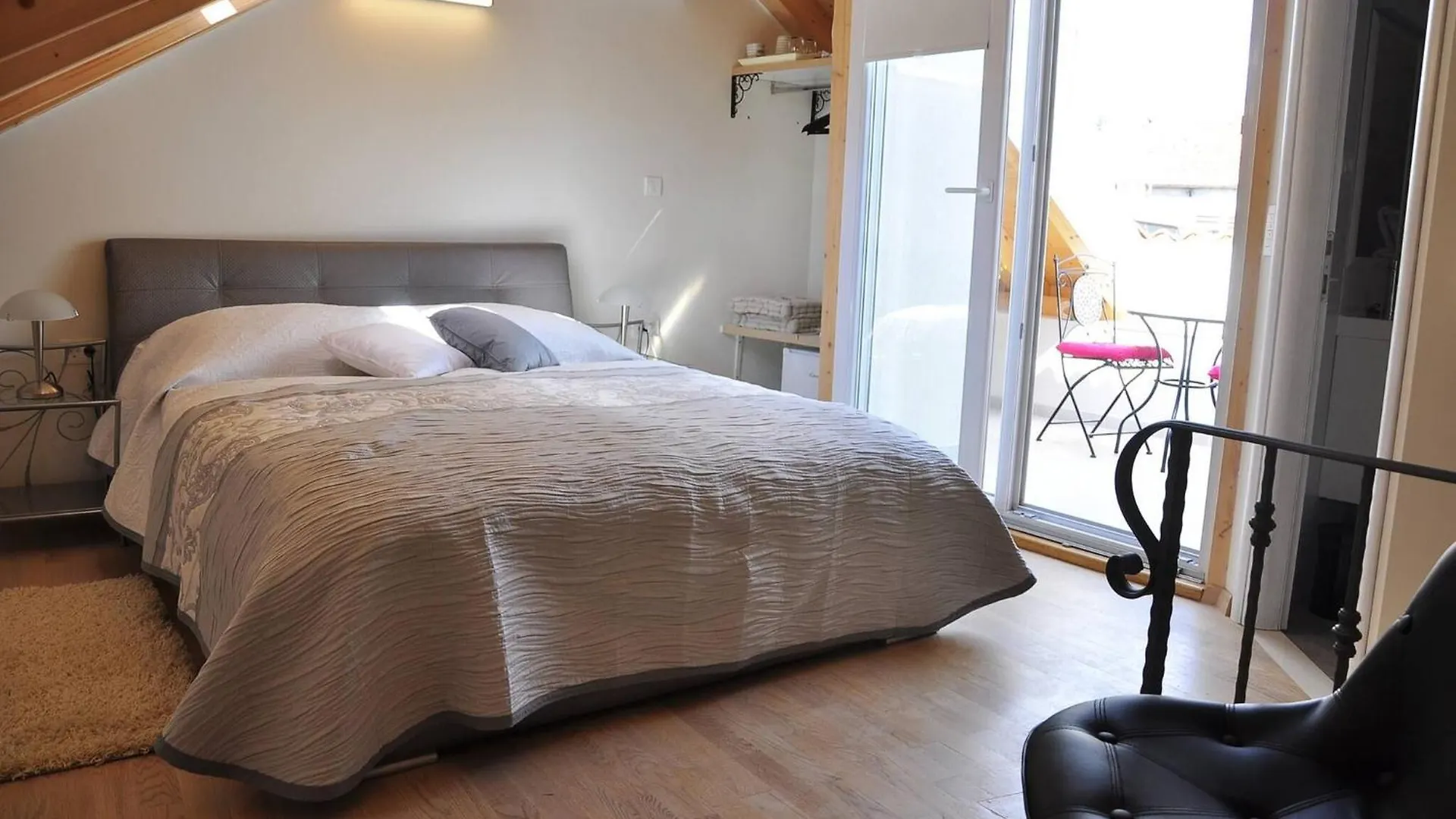 בית הארחה ספליט Room With The City And Sea View קרואטיה